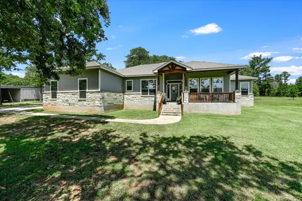 141 N Buckhorn DR, Bastrop, TX 78602