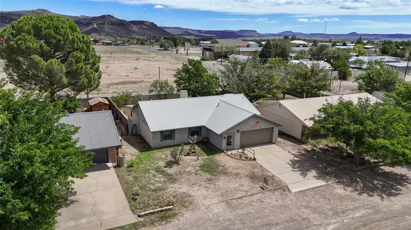 213 Circle C Ave,  Fortdavis,  TX 79734