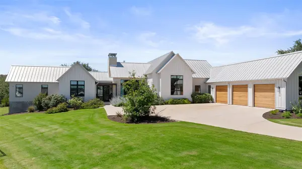 15025 Grumbles LN,  Austin,  TX 78738