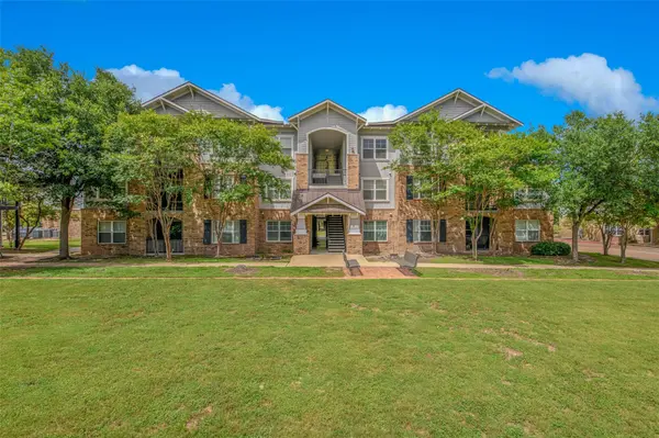 1725 Harvey Mitchell PKWY S #2234, College Station, TX 77840