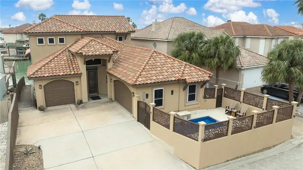 13525 Queen Johanna CT,  Corpus Christi,  TX 78418