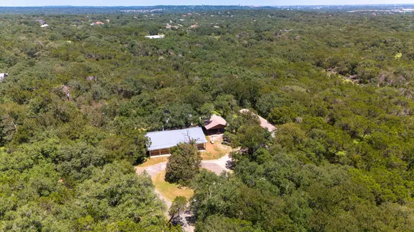 1114 W McCarty LN, San Marcos, TX 78666