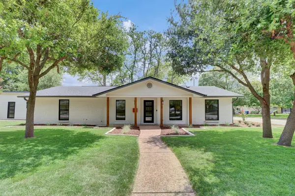 2713 Cascade DR, Austin, TX 78757