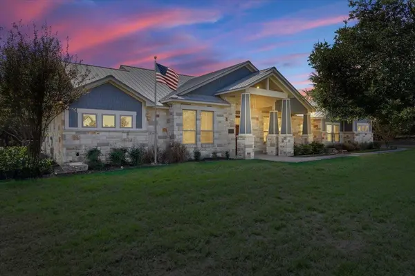 3298 Worth LN, Belton, TX 76513
