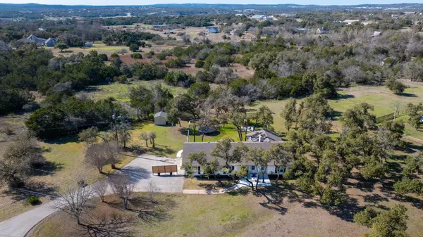 521 Springwood RD, Dripping Springs, TX 78620