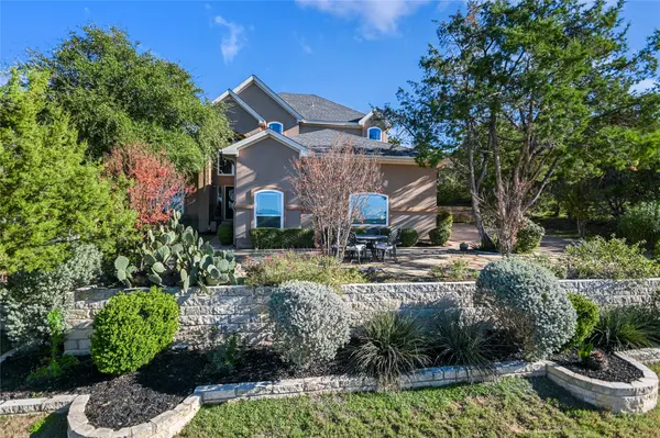 206 Clubhouse DR, Lakeway, TX 78734