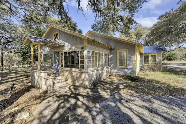 1012 7th ST,  Blanco,  TX 78606