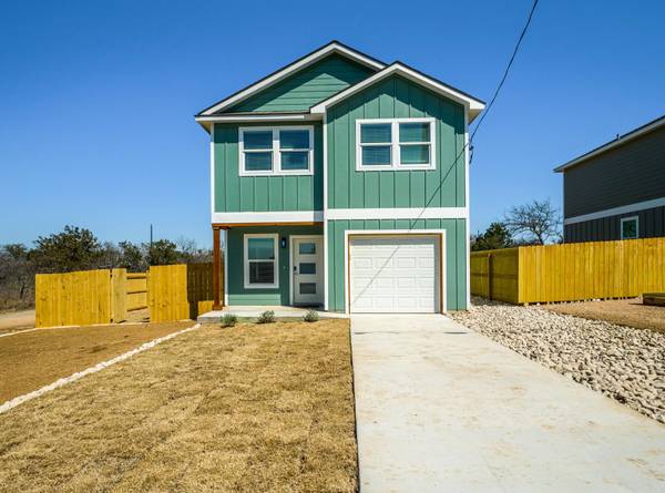 301 Cedarhill DR,  Granite Shoals,  TX 78654