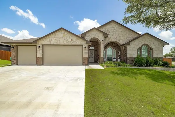 3306 Long Fellow DR, Belton, TX 76513