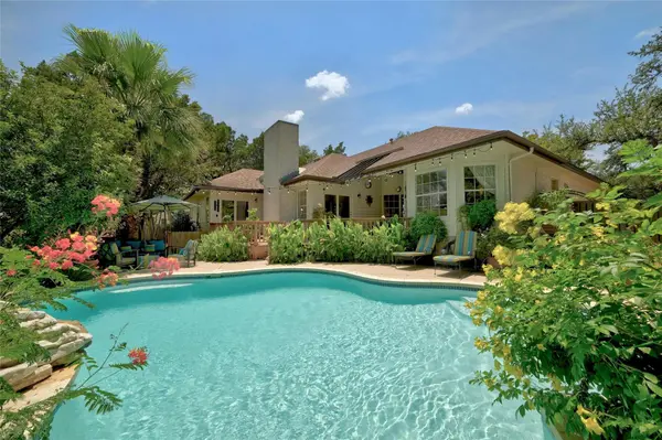 314 Hurst Creek RD, Lakeway, TX 78734