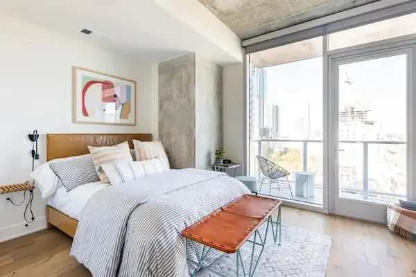 48 East Ave #1602,  Austin,  TX 78701