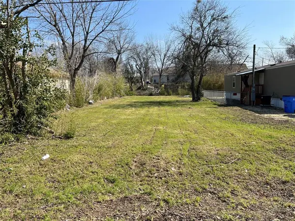 117 Royal ST,  Taylor,  TX 76574