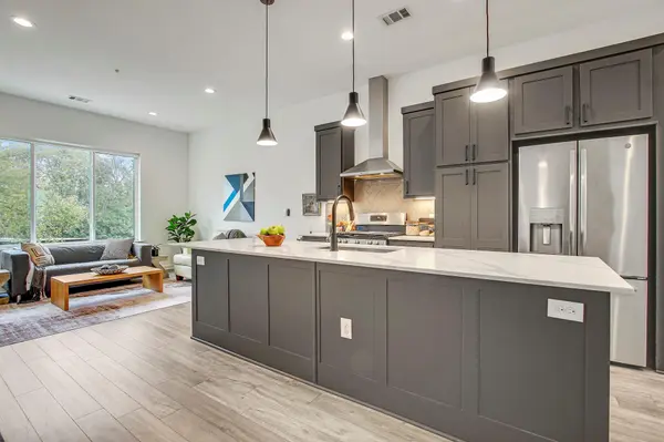 2804 S 1st ST #1108,  Austin,  TX 78704