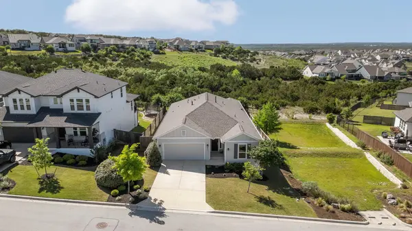 841 Dayridge DR, Dripping Springs, TX 78620