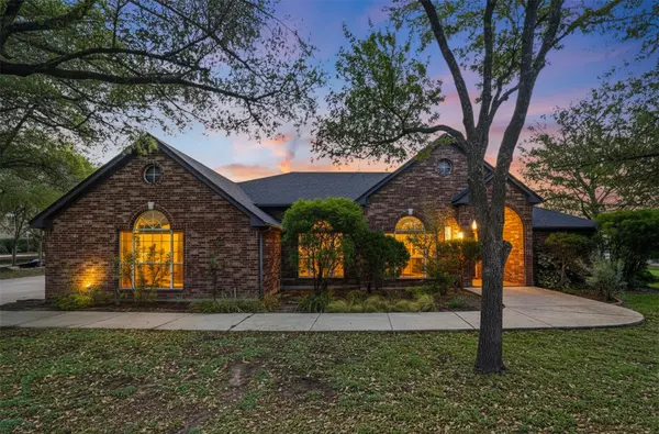 550 Peterson LN,  Lakeway,  TX 78734