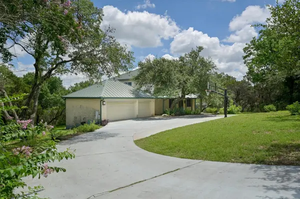 2009 Yaupon Valley RD, Austin, TX 78746