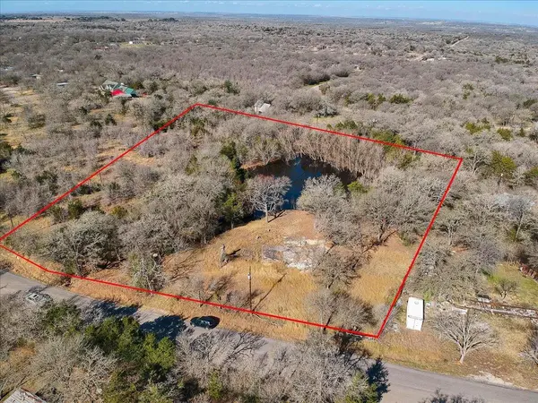 412 Old San Antonio RD,  Dale,  TX 78616