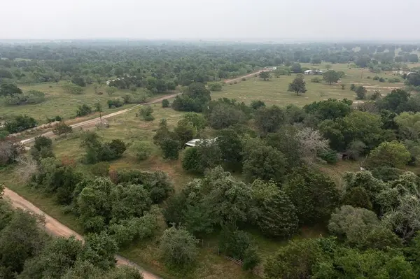 Lot 1 Private Road 4601,  Waelder,  TX 78959