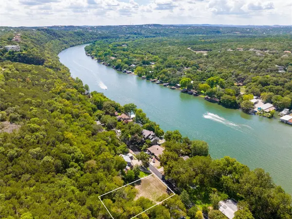 2805 Rivercrest DR,  Austin,  TX 78746