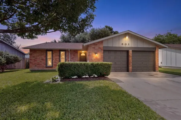 801 Pack Saddle PASS,  Round Rock,  TX 78681