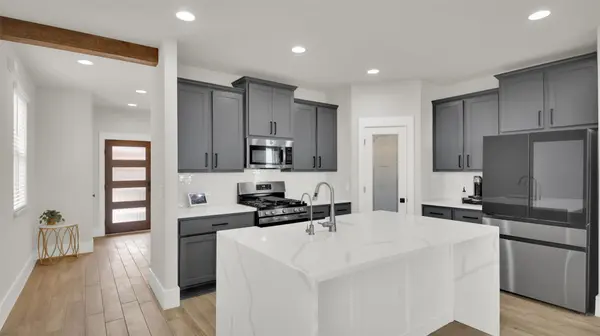 964 Pepperbark LOOP, Buda, TX 78610