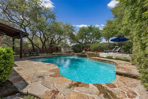 2200 Rio Mesa DR,  Austin,  TX 78732