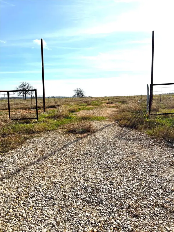 5165 Tenney Creek RD, Luling, TX 78648