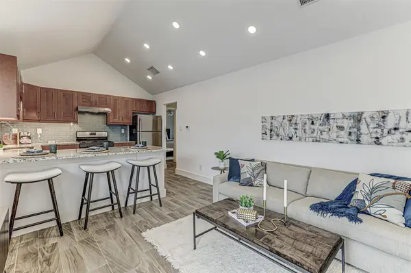 1311 52nd ST #5,  Austin,  TX 78723