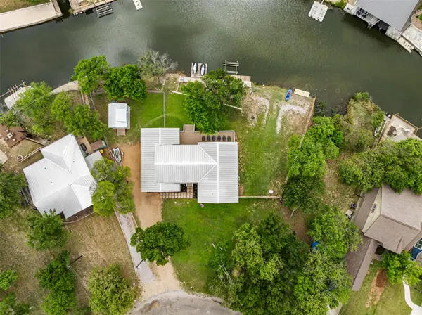 1016 Sherwood Forest DR,  Granite Shoals,  TX 78654