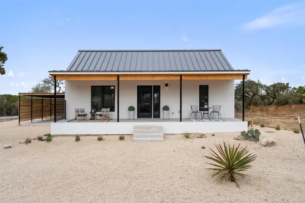 2 Shilo CIR, Wimberley, TX 78676