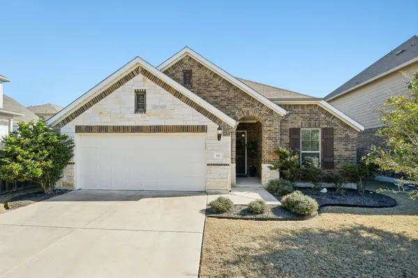 127 Firethorn DR, Buda, TX 78610