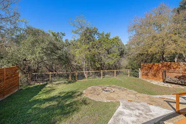8110 Nairn DR, Austin, TX 78749