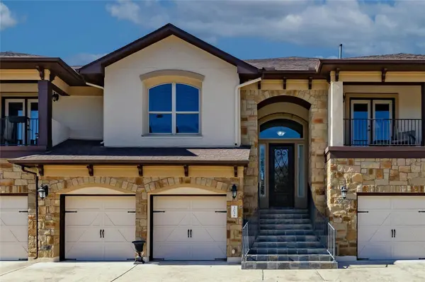 303 Lombardia DR #23B,  Austin,  TX 78734