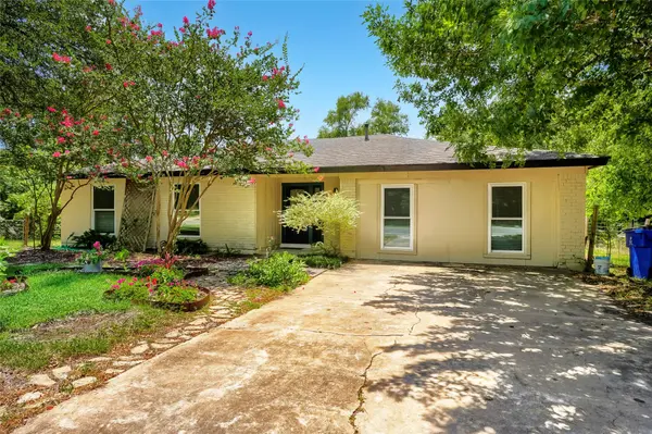 1302 Cedar Park DR, Cedar Park, TX 78613