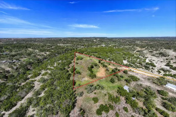 000 Spring Valley DR,  Dripping Springs,  TX 78620