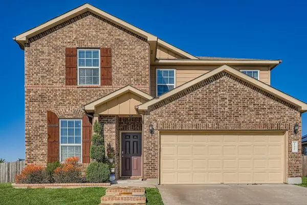 132 Yellow Grass DR, Buda, TX 78610