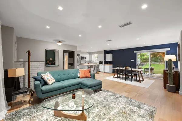 1723 Fawn DR, Austin, TX 78741