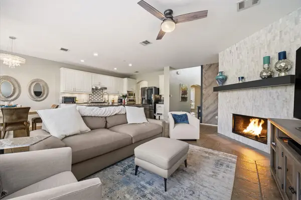 31 Cypress Knee LN,  Austin,  TX 78734