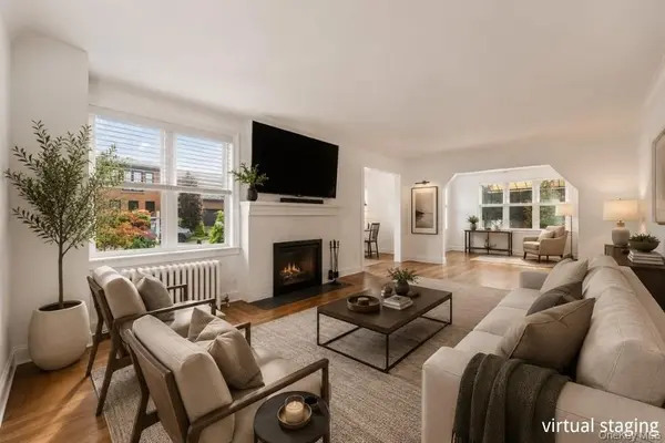 29-40 214th ST, Bayside, NY 11360