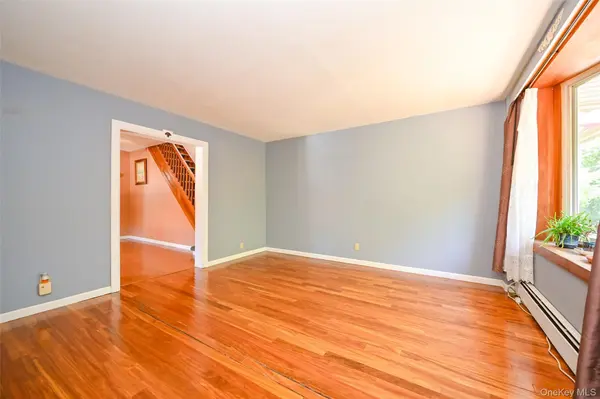 6953 73rd PL, Middle Village, NY 11379