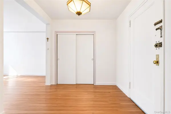 26-16 Union ST #6F, Flushing, NY 11354