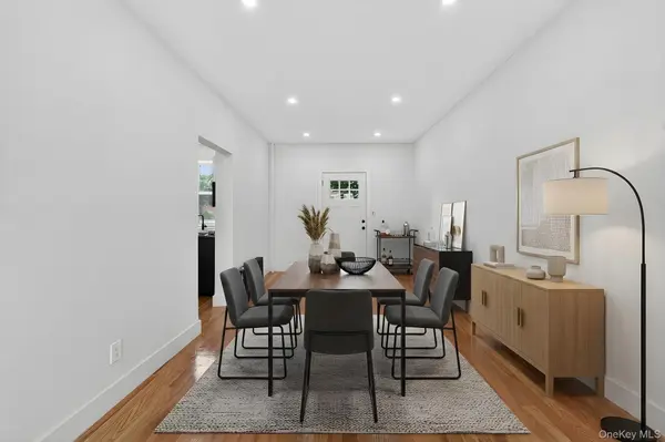 33 Cox PL, Brooklyn, NY 11208