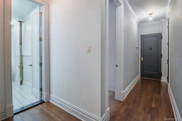 42-22 Ketcham ST #D21, Elmhurst, NY 11373