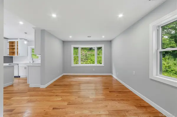4 Narcissus DR, Mahopac, NY 10541