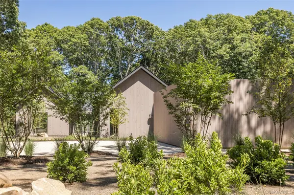 6 Great Circle DR, Shelter Island, NY 11964