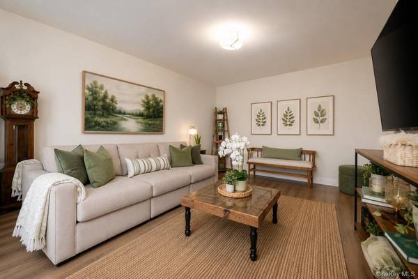 411 Merrick RD #A, Rockville Centre, NY 11570