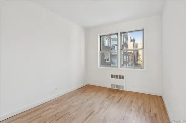 3701 Henry Hudson Pkwy #3B, Bronx, NY 10463