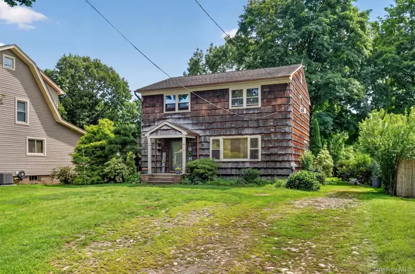 10 Washington AVE, Sloatsburg, NY 10974