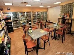 18-05 215 ST #11 K, Bayside, NY 11360