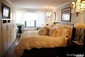 18-05 215 ST #11 K, Bayside, NY 11360